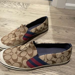 Brown burgundy and navy